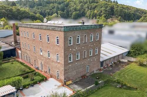 Foto - Halle in Schiesheim 1.690.000,00 € 3027 m²