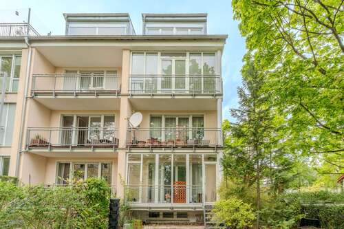 Foto - Haus zum Kaufen in Berlin 1.300.000,00 € 204 m²
