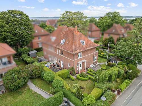 Foto - Haus zum Kaufen in Lübeck 849.000,00 € 154 m²