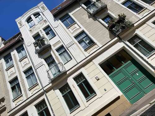 Foto - Wohnung zum Mieten in Halle 458,00 € 64.48 m²