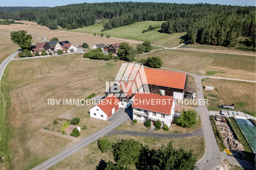Foto - Haus zum Kaufen in Illschwang 595.000,00 € 168 m²