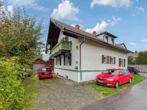Foto - Haus zum Kaufen in Grafenau 209.000,00 € 147 m²
