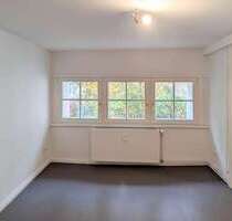 Büro in Berlin 432,52 € 22 m² - 432,52&nbsp;EUR Kaltmiete, ca.&nbsp; 22,00&nbsp;m&sup2; in Berlin (PLZ: 10785)