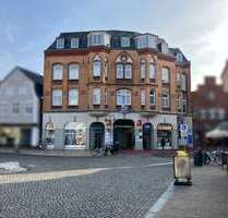 Büro in Husum 900,00 € 125 m² - 900,00&nbsp;EUR Kaltmiete, ca.&nbsp; 125,00&nbsp;m&sup2; in Husum (PLZ: 25813)