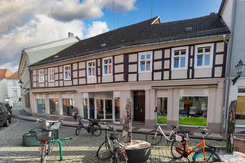 Foto - Haus zum Kaufen in Perleberg 220.000,00 € 190 m²