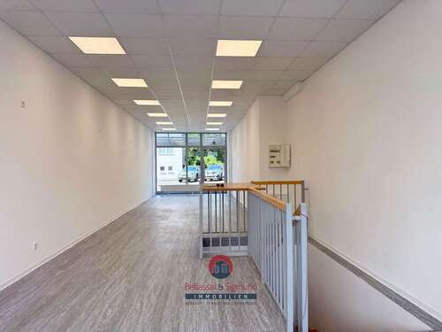 Foto - Einzelhandel in Wuppertal 924,00 € 82 m²