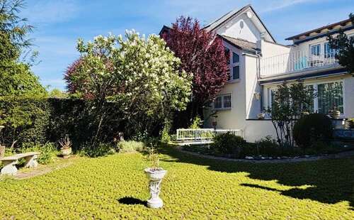 Foto - Haus zum Kaufen in Dreieich 987.000,00 € 191.67 m²
