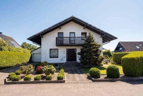 Foto - Haus zum Kaufen in Loxstedt 420.000,00 € 166 m²