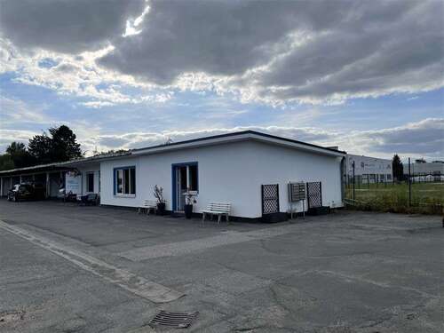 Foto - Halle in Lübeck 558,31 € 101.51 m²