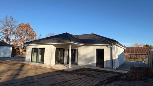 Foto - Haus zum Kaufen in Wendeburg 449.000,00 € 120 m²