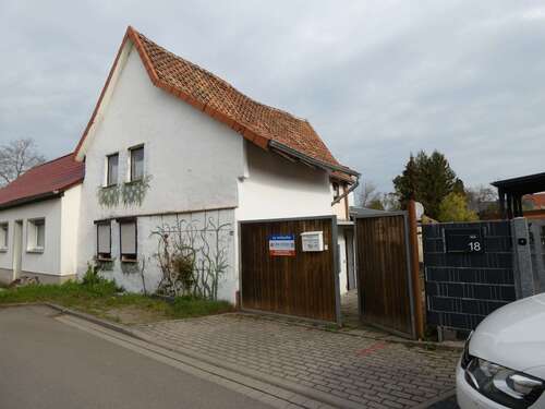 Foto - Haus zum Kaufen in Quedlinburg 55.000,00 € 114 m²