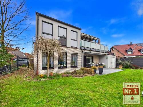 Foto - Haus zum Kaufen in Hünxe 799.000,00 € 256 m²