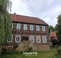Haus zum Kaufen in Bahrdorf-Saalsdorf 100.000,00 € 154 m²