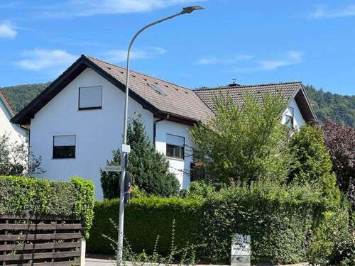 Foto - Haus zum Kaufen in Seeheim-Jugenheim 1.100.000,00 € 230 m²