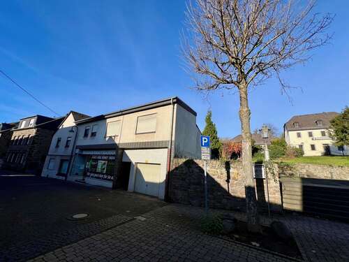 Foto - Haus zum Kaufen in Nickenich 265.000,00 € 330 m²