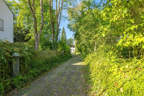Foto - Haus zum Kaufen in München Pasing-Obermenzing 3.950.000,00 € 350 m²