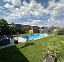 Haus zum Kaufen in Römerberg 1.150.000,00 € 289 m²