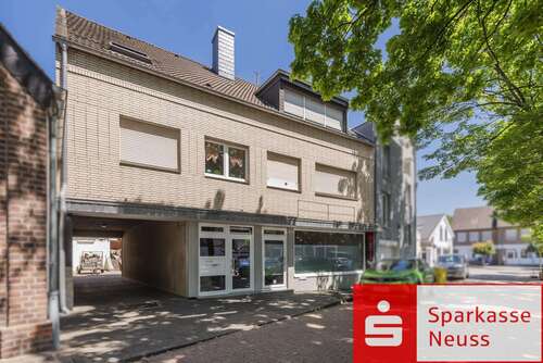 Foto - Haus zum Kaufen in Grevenbroich 485.000,00 € 215 m²