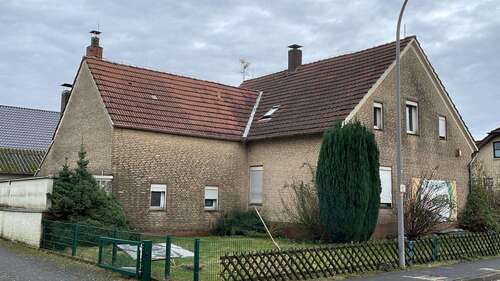 Foto - Haus zum Kaufen in Leopoldshöhe 349.000,00 € 147 m²