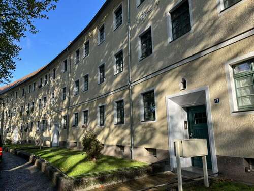 Foto - Wohnung zum Mieten in Halle (Saale) 375,00 € 55 m²