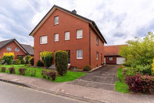 Foto - Haus zum Kaufen in Herzebrock-Clarholz 369.000,00 € 212 m²