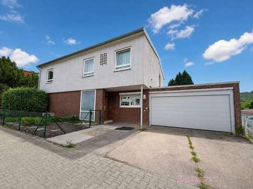 Foto - Haus zum Kaufen in Seeheim-Jugenheim 799.000,00 € 205 m²