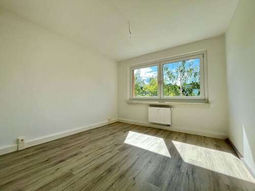 Foto - Wohnung zum Mieten in Chemnitz 365,00 € 69.73 m²