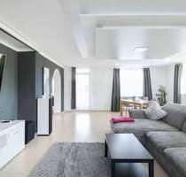 Haus zum Kaufen in Marienfels 425.000,00 € 461.19 m²