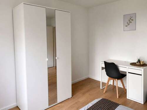 Foto - Wohnung zum Mieten in München 670,00 € 15 m²