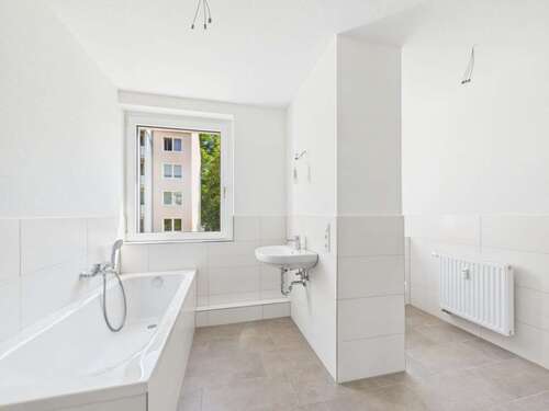 Foto - Wohnung zum Mieten in Chemnitz 375,00 € 58.32 m²