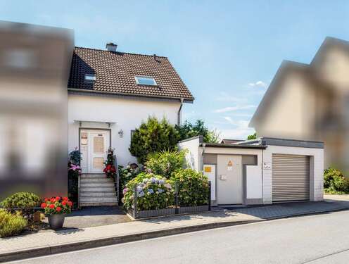 Foto - Haus zum Kaufen in Bergisch Gladbach 599.000,00 € 151.93 m²