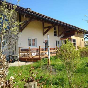 Foto - Haus zum Mieten in Tann 1.320,00 € 150 m²