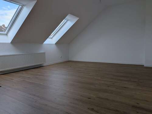 Foto - Wohnung zum Mieten in Hannover 734,16 € 77.28 m²