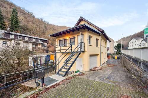 Foto - Haus zum Kaufen in Sankt Goarshausen 149.000,00 € 128 m²