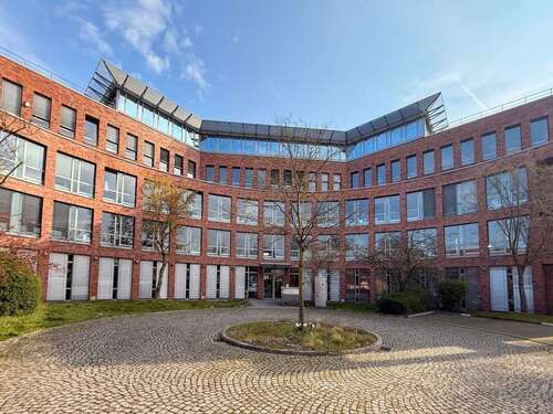 Foto - Büro in Hilden 7.323,28 € 447 m²