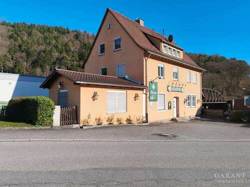 Foto - Haus zum Kaufen in Unterreichenbach 599.000,00 € 270 m²