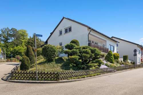 Foto - Haus zum Kaufen in Karlsruhe Stupferich 696.000,00 € 180 m²