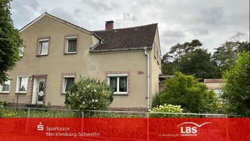 Foto - Haus zum Kaufen in Neustadt-Glewe 99.000,00 € 155 m²