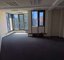 Büro in Berlin 2.000,00 € 148.94 m²