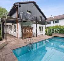 Haus zum Kaufen in Kronberg im Taunus 990.000,00 € 166 m²