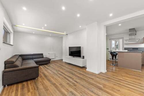 Foto - Haus zum Kaufen in Attendorn 459.500,00 € 146 m²