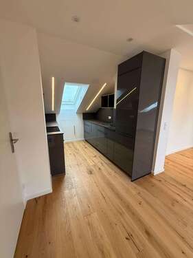 Foto - Wohnung zum Mieten in München 990,00 € 29.29 m²