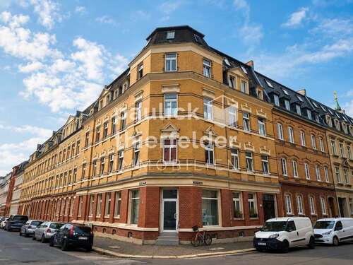 Foto - Haus zum Kaufen in Zwickau 385.000,00 € 555.73 m²
