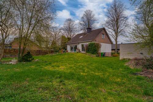 Foto - Haus zum Kaufen in Emmerich am Rhein 235.000,00 € 128.87 m²