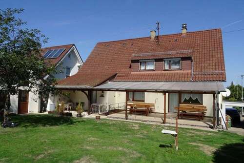 Foto - Haus zum Kaufen in Straubenhardt-Schwann 375.000,00 € 192 m²