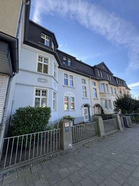 Foto - Haus zum Kaufen in Leverkusen 519.000,00 € 270 m²