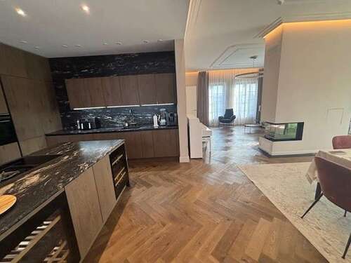 Foto - Haus zum Kaufen in Mönchengladbach 1.875.000,00 € 271 m²