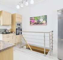 Haus zum Kaufen in Duisburg 319.900,00 € 270 m²