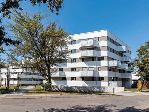 Foto - Wohnung zum Mieten in HalleS. 1.010,00 € 83.96 m²