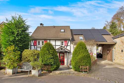 Foto - Haus zum Kaufen in Bergisch Gladbach 529.000,00 € 132 m²